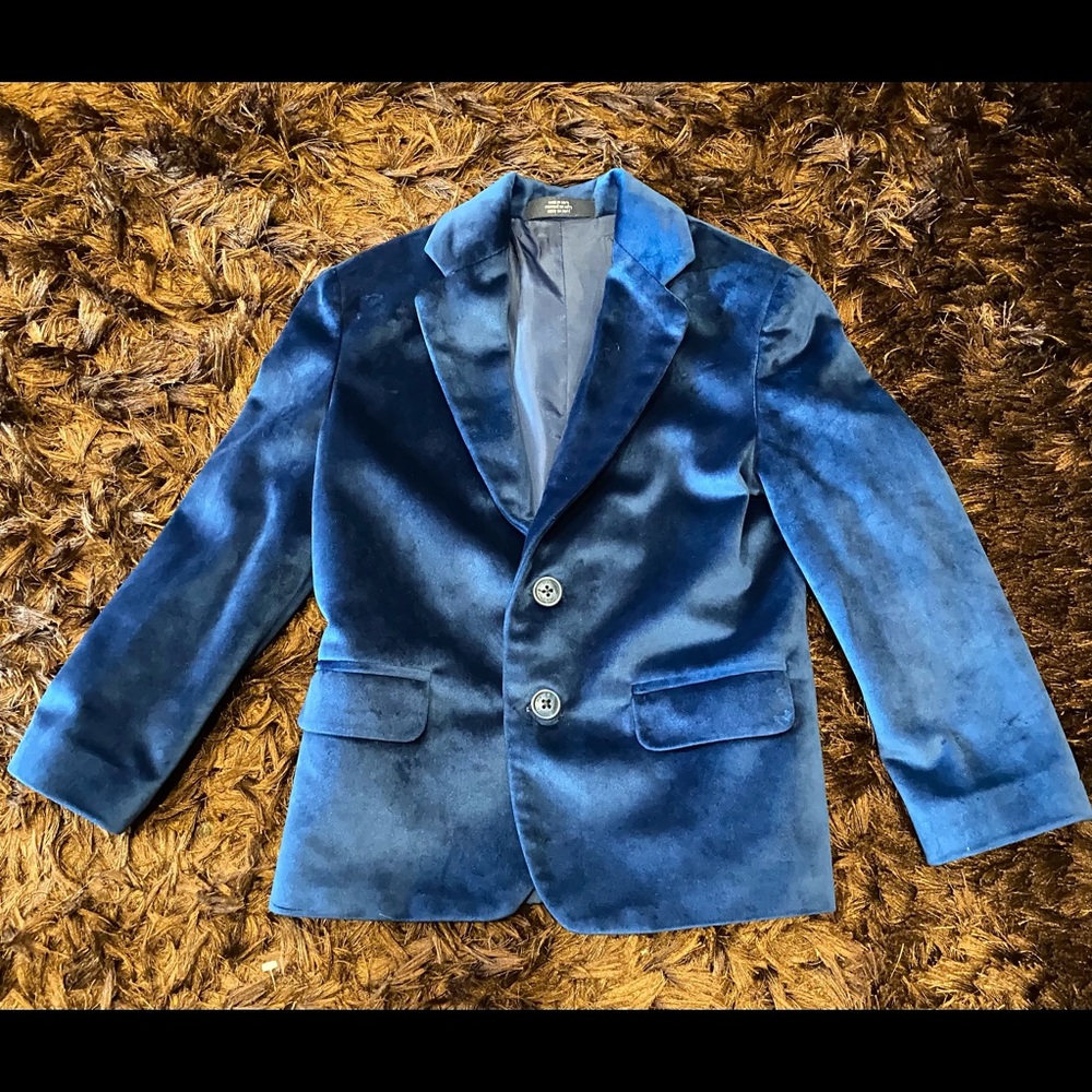 Nautica Blazer Jacket Dark Blue Velvet Like Material, Size 5 5t boys sport coat